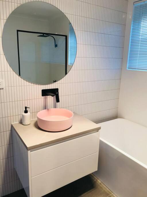 The Blush House Apartment Хоубарт Екстериор снимка