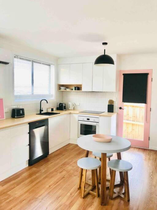 The Blush House Apartment Хоубарт Екстериор снимка